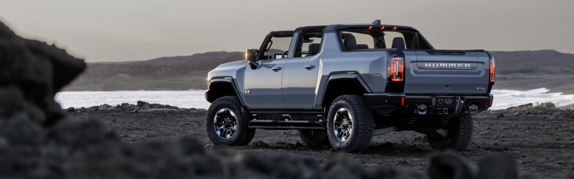 7 Reasons to Test Drive the 2025 GMC HUMMER EV Pickup - Princeton