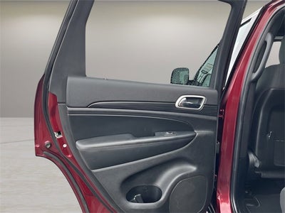 2020 Jeep Grand Cherokee Laredo E