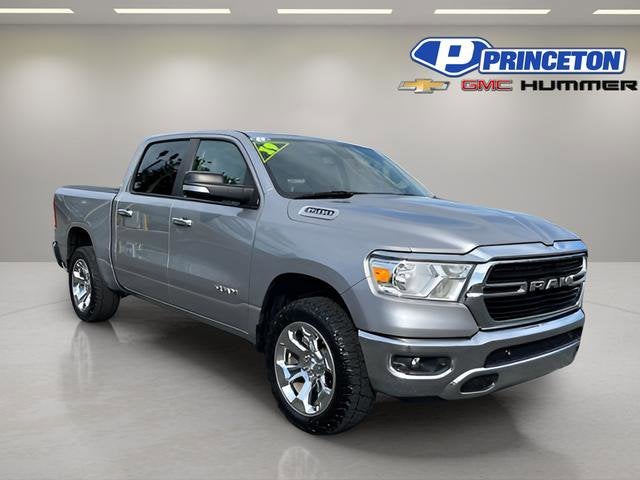 2019 RAM 1500 Big Horn/Lone Star 4x4 Crew Cab 5'7's photo