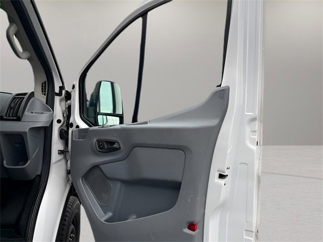 2018 Ford Transit Van T-250 130 LW RF S