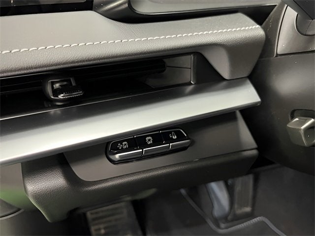 2026 Chevrolet Corvette E-Ray 2LZ