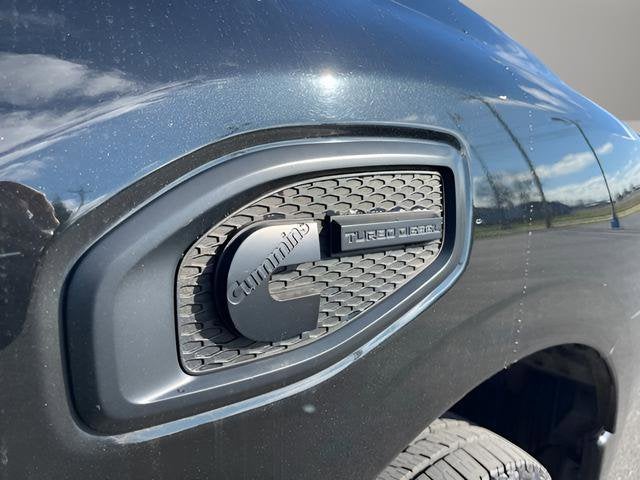 2018 Nissan Titan XD SL