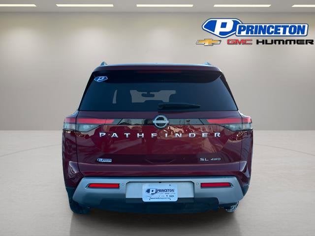 2025 Nissan Pathfinder SL