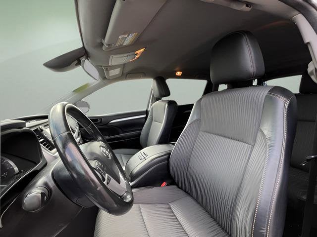 2018 Toyota Highlander LE