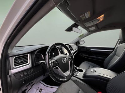 2018 Toyota Highlander LE