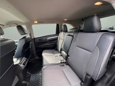 2018 Toyota Highlander LE