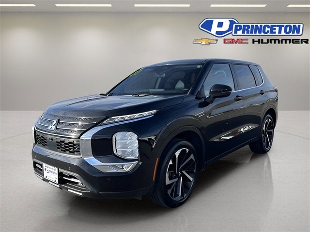 2023 Mitsubishi Outlander SE