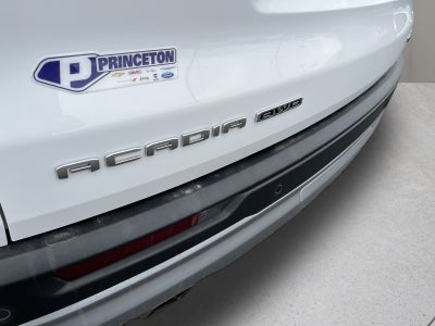 2024 GMC Acadia Elevation