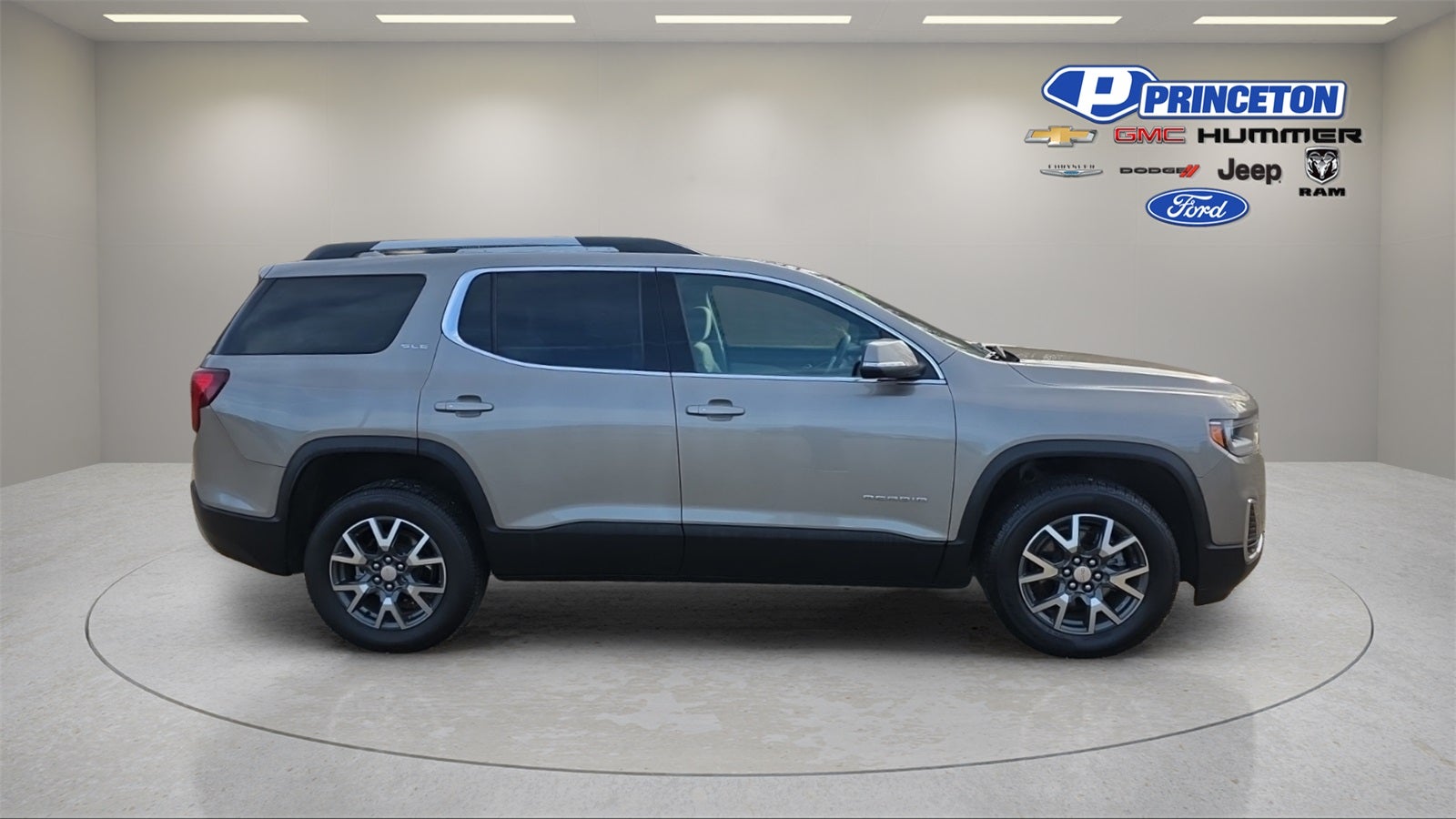 2023 GMC Acadia SLE