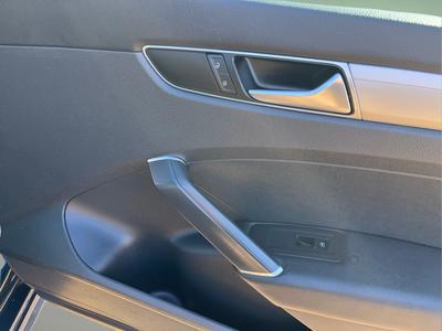 2018 Volkswagen Passat Base