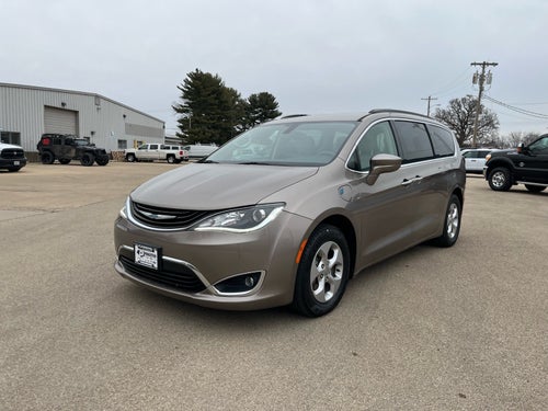 2018 Chrysler Pacifica Hybrid Touring Plus