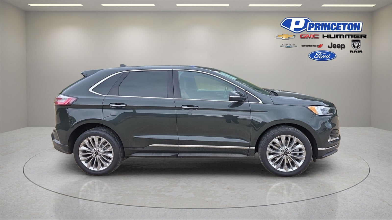 2024 Ford Edge Titanium