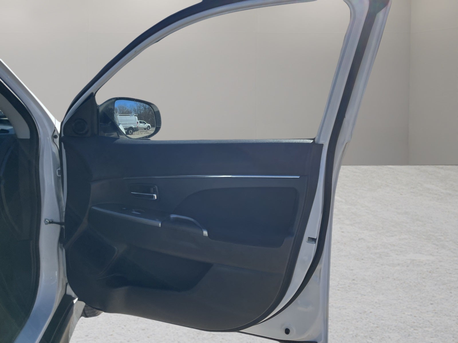 2018 Mitsubishi Outlander Sport Base