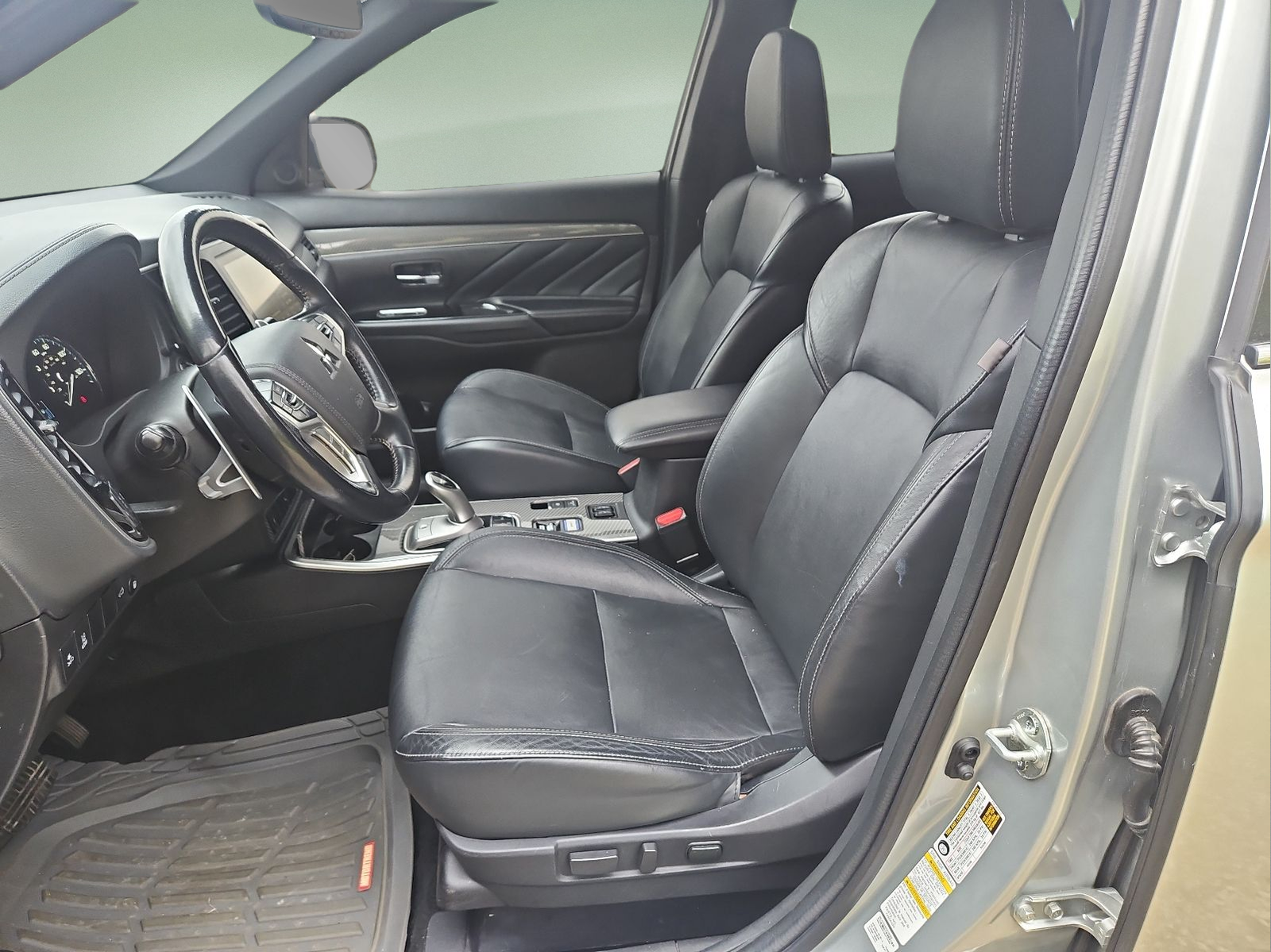 2022 Mitsubishi Outlander PHEV SEL
