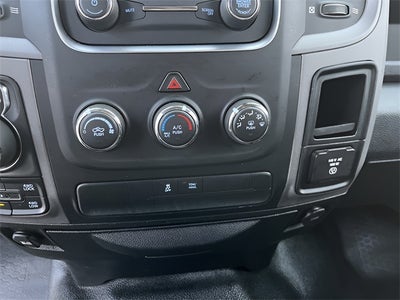 2021 RAM 1500 Classic SSV Crew Cab 4x4 5'7' Box