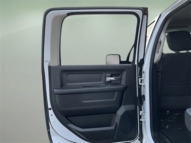 2021 RAM 1500 Classic SSV Crew Cab 4x4 5'7' Box