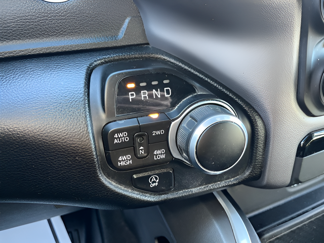 2022 RAM 1500 Big Horn Quad Cab 4x4 6'4' Box