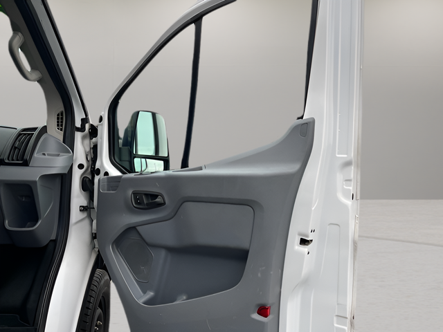 2018 Ford Transit-250 Base