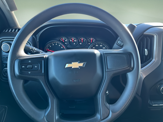 2021 Chevrolet Silverado 1500 4WD Crew Cab Short Bed Custom