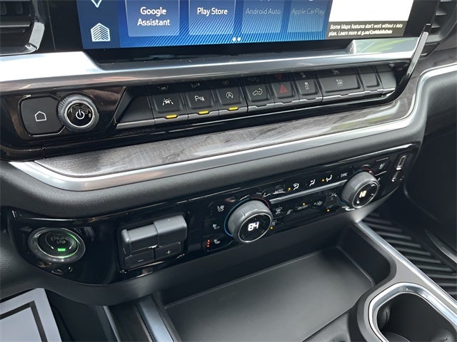 2022 Chevrolet Silverado 1500 4WD Crew Cab Short Bed LTZ