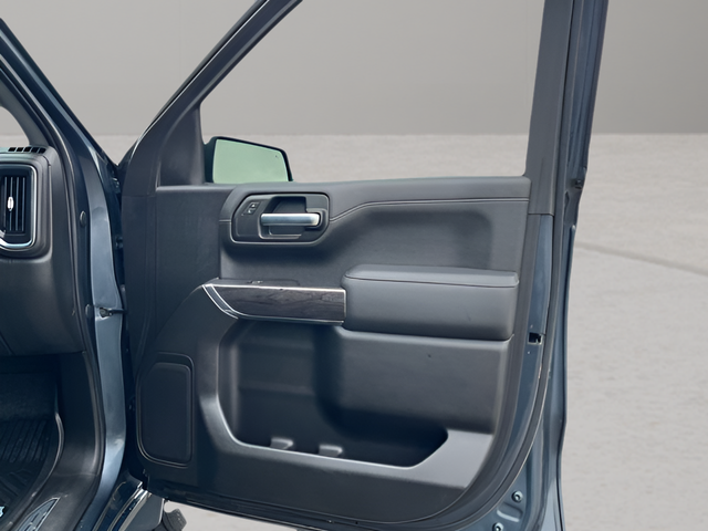 2020 Chevrolet Silverado 1500 4WD Crew Cab Short Bed LTZ