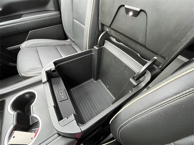 2023 GMC Yukon 4WD SLT