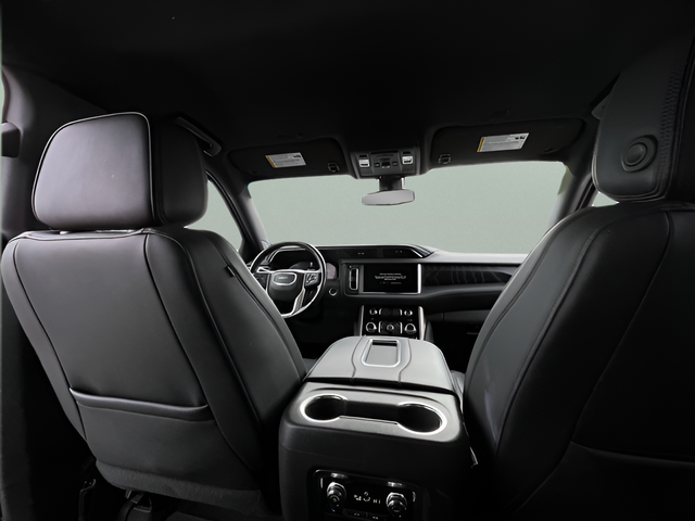 2022 GMC Yukon 4WD Denali