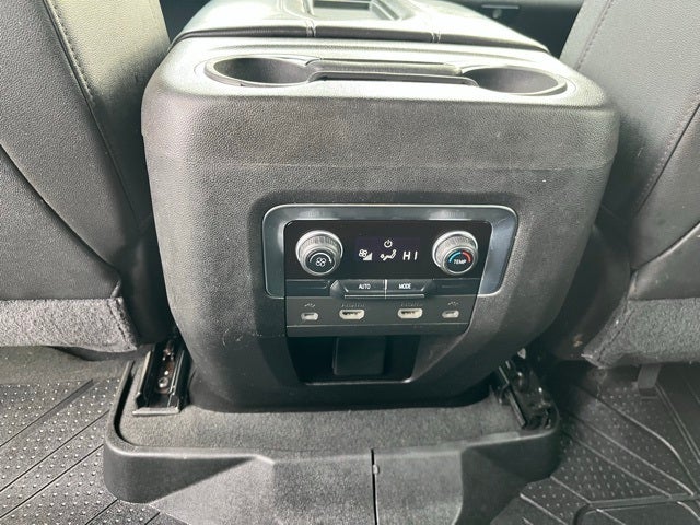 2021 Chevrolet Suburban 4WD LT