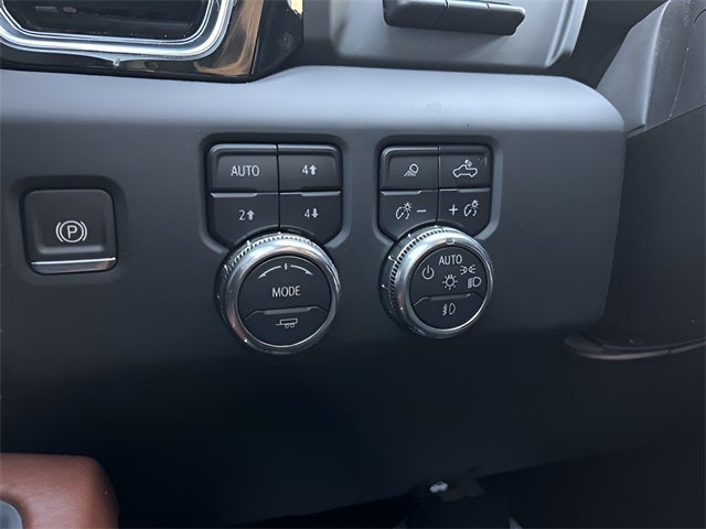 2024 GMC Sierra 1500 4WD Crew Cab Short Box Denali Ultimate