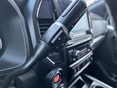 2021 Nissan TITAN Crew Cab PRO-4X 4x4