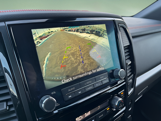 2021 Nissan TITAN Crew Cab PRO-4X 4x4