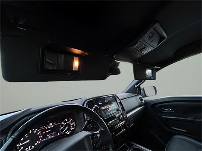 2021 Nissan TITAN Crew Cab PRO-4X 4x4
