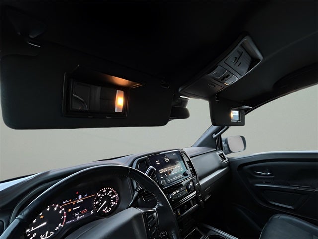 2021 Nissan TITAN Crew Cab PRO-4X 4x4