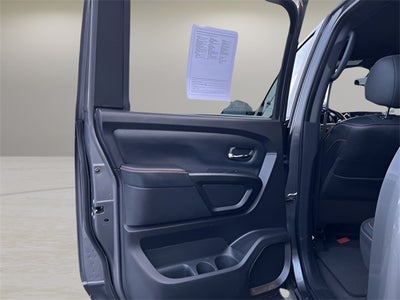 2021 Nissan TITAN Crew Cab PRO-4X 4x4