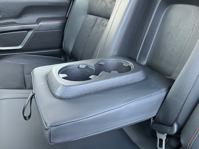 2021 Nissan TITAN Crew Cab PRO-4X 4x4