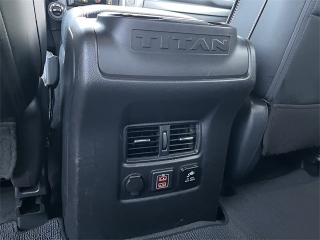 2021 Nissan TITAN Crew Cab PRO-4X 4x4