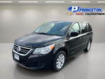 2013 Volkswagen Routan SE