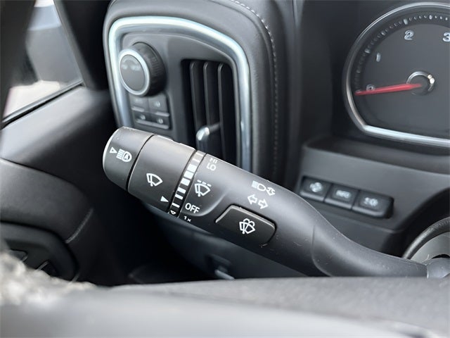 2023 Chevrolet Silverado 3500HD 4WD Crew Cab Standard Bed High Country