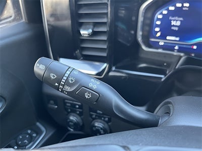 2022 Chevrolet Silverado 1500 4WD Crew Cab Standard Bed LT