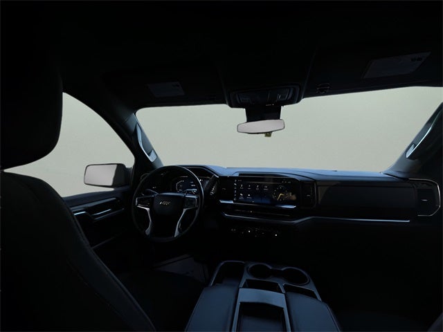 2022 Chevrolet Silverado 1500 4WD Crew Cab Standard Bed LT