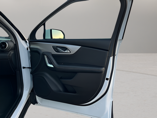 2025 Chevrolet Blazer FWD 2LT