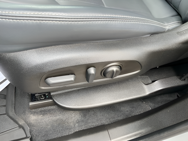 2023 Buick Enclave Essence FWD