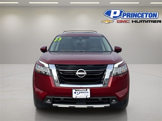 2023 Nissan Pathfinder Platinum 4WD