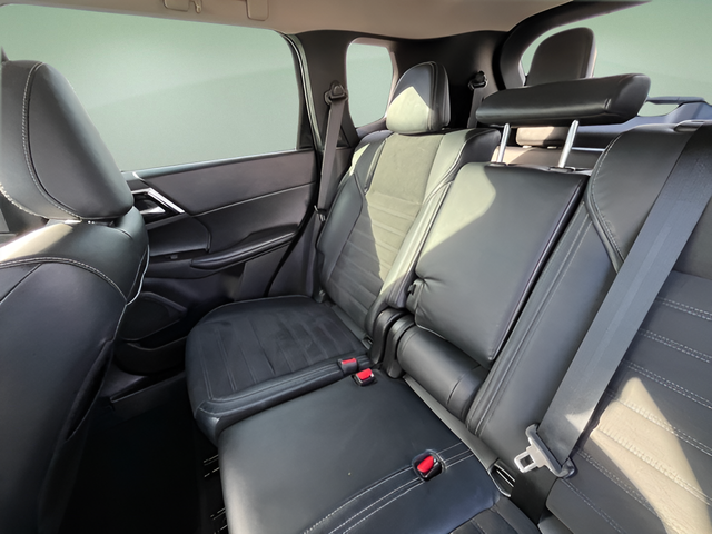 2023 Mitsubishi Outlander SE 2.5 2WD