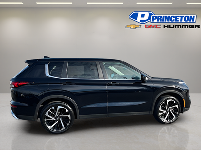 2023 Mitsubishi Outlander SE 2.5 2WD