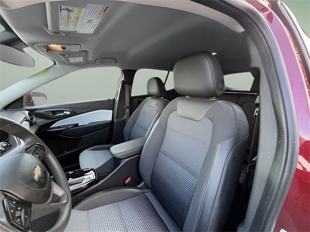 2024 Chevrolet Trax FWD LT