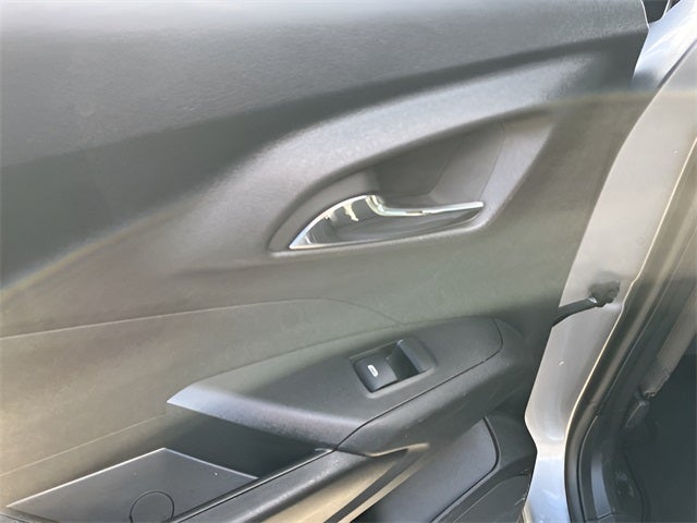 2025 Chevrolet Trax FWD LT