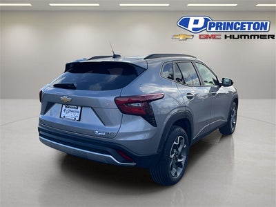 2025 Chevrolet Trax FWD LT