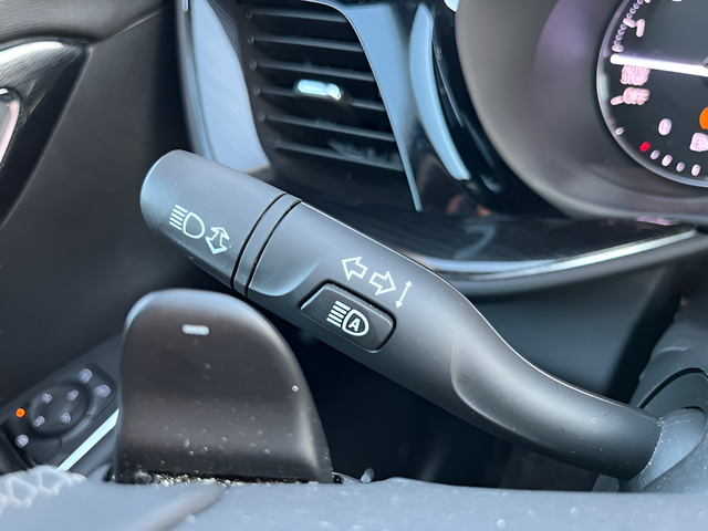 2022 Buick Envision FWD Essence