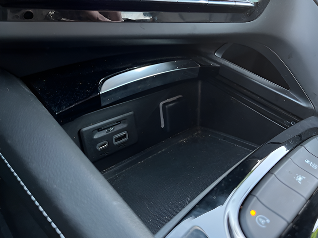 2022 Buick Envision FWD Essence